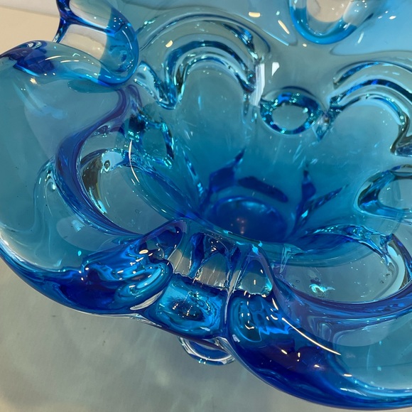 Canadian Art Glass - Cobalt Blue and Clear Glass - Picture 6 of 11